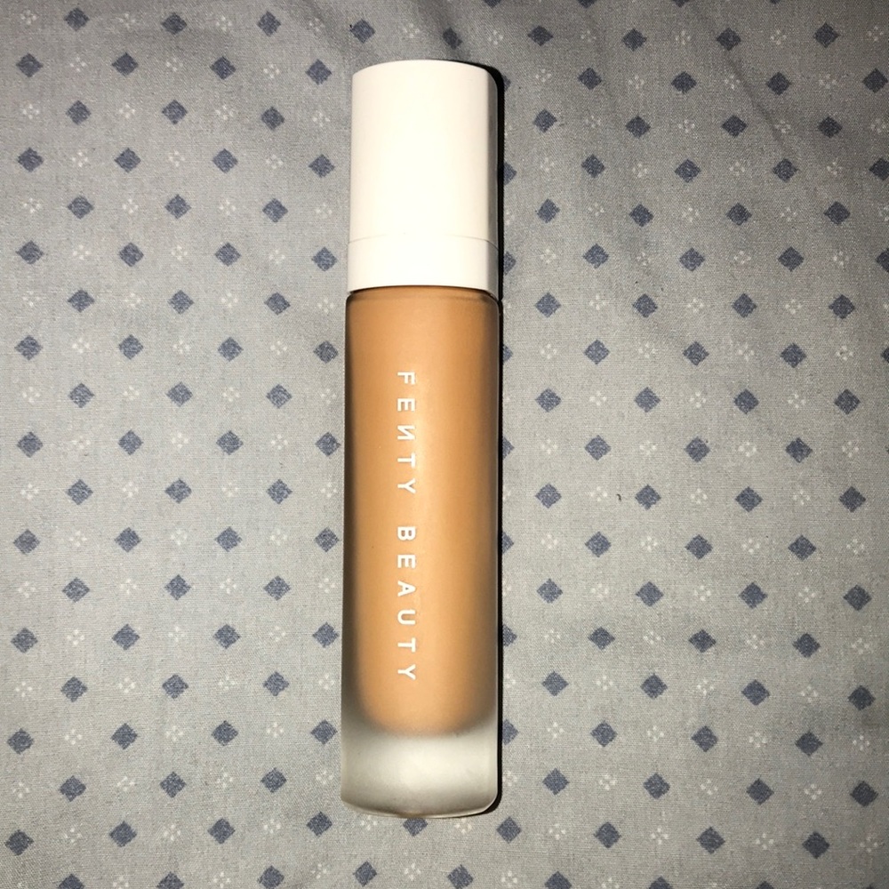Fenty Beauty Pro Filt’r Foundation Shade 340